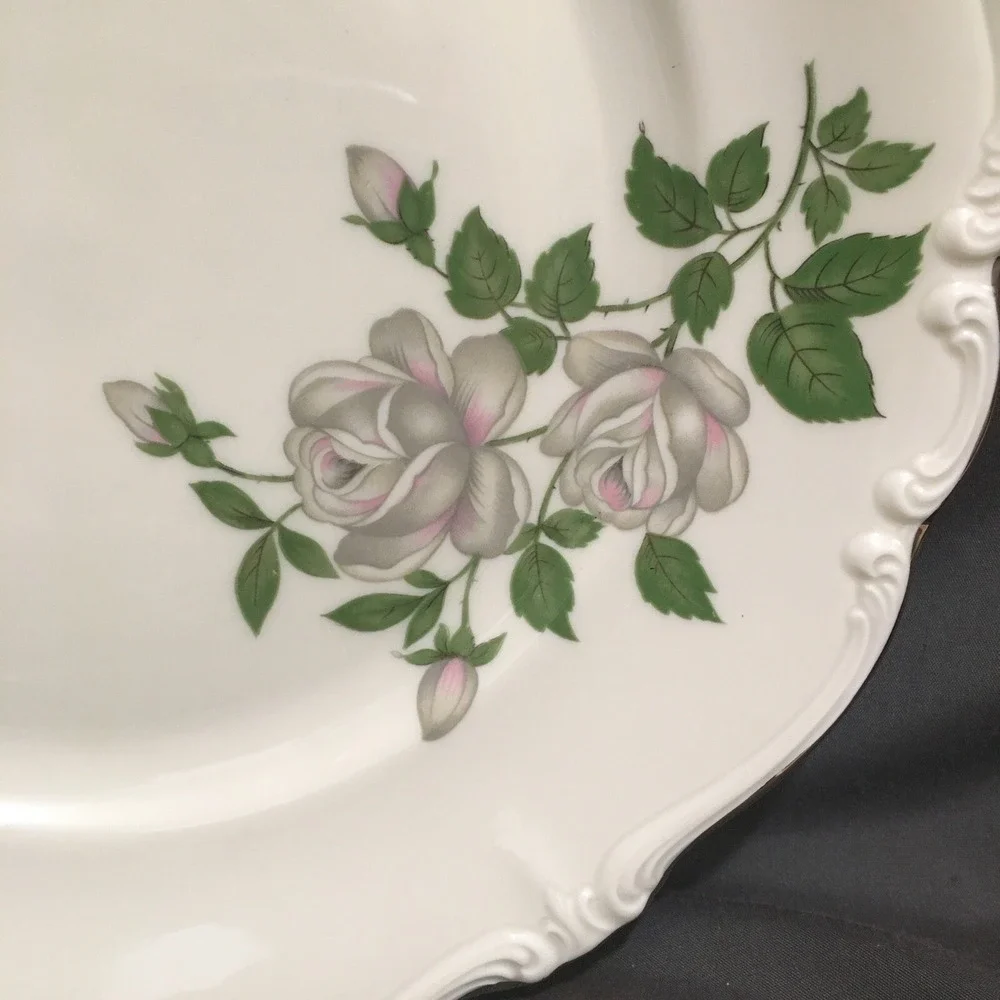 ROSENTHAL POMPADOUR V  West Germany Dinner Plate